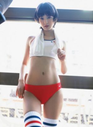 多人舌头伺候她h