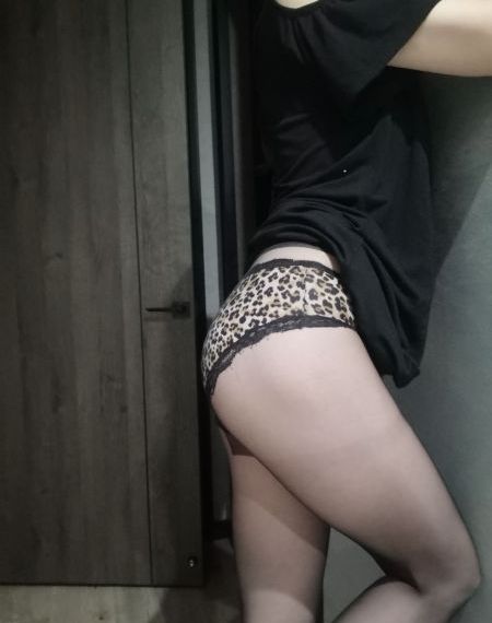 顽皮的女朋友
