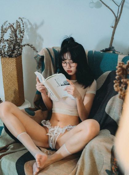 成人黄色小电影